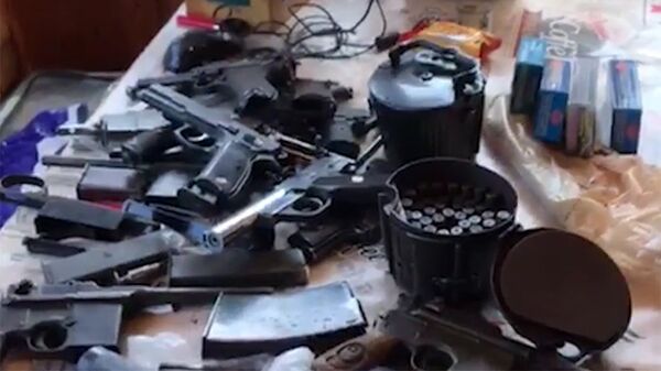 Arme confiscate, imagine din arhivă - Sputnik Moldova
