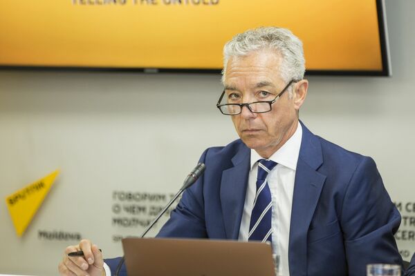 Джеймс Рамсден Джеймс Рамсден - Sputnik Молдова