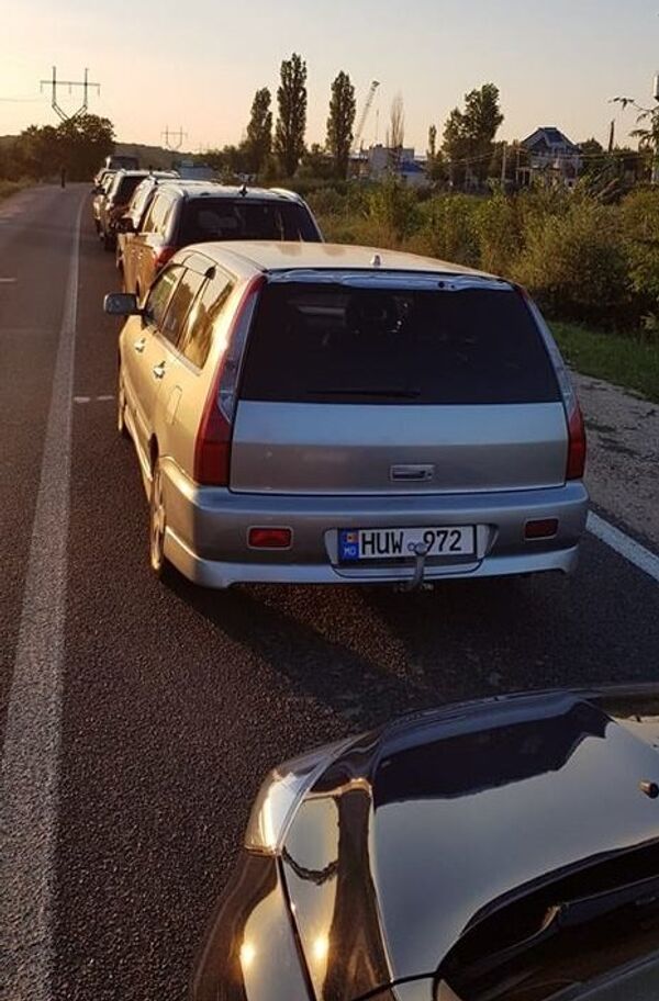 Пробка на КПП Паланка - Sputnik Молдова