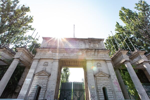 Республиканский стадион в Кишиневе Республиканский стадион в Кишиневе - Sputnik Молдова