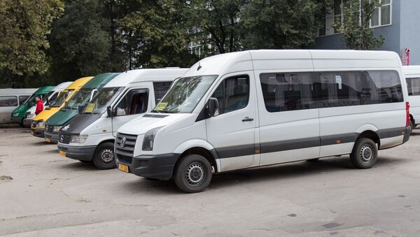 transport microbuse masini транспорт микроавтобусы машины - Sputnik Молдова