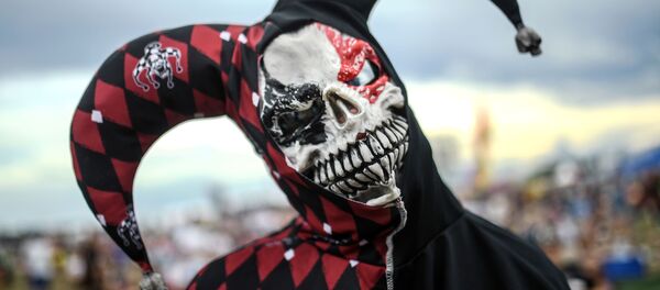 Зритель на закрытии фестиваля Нашествие - Sputnik Молдова