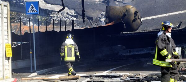 Взрыв на автостраде в Болонье - Sputnik Moldova-România