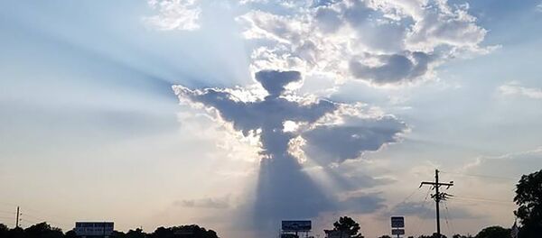 Невероятное облако Невероятное облако - Sputnik Moldova-România