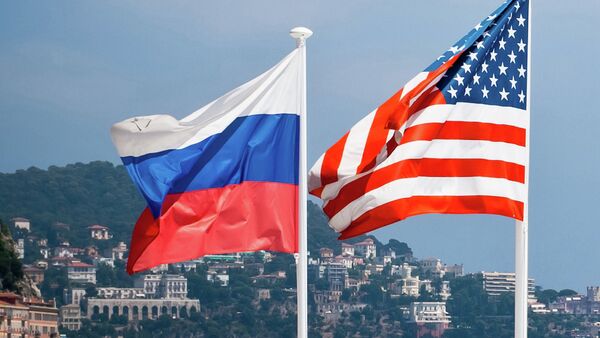 Флаги России и США - Sputnik Молдова