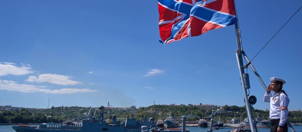 Фрегат Адмирал Эссен прибыл в Севастополь - Sputnik Moldova-România