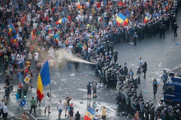 Proteste la București 10 august 2018 - Sputnik Moldova-România
