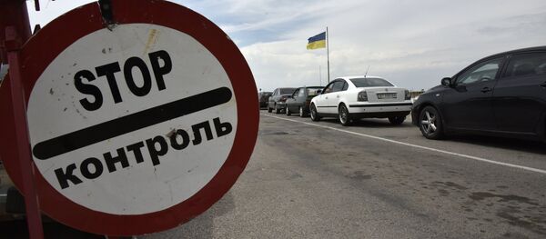 Автомобильный пункт пропуска на украинской границе - Sputnik Молдова