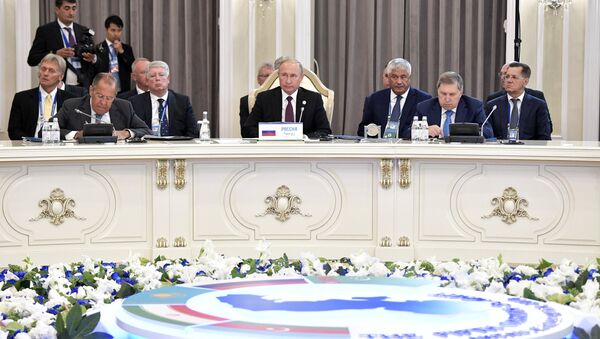Президент РФ В. Путин принял участие в V Каспийском саммите в Актау - Sputnik Молдова