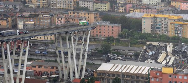 Un pod s-a prăbușit pe autostrada A10, din Nordul Italiei, în orașul Genova - Sputnik Moldova-România
