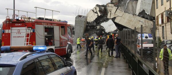 Un pod s-a prăbușit pe autostrada A10, din Nordul Italiei, în orașul Genova Un pod s-a prăbușit pe autostrada A10, din Nordul Italiei, în orașul Genova - Sputnik Moldova