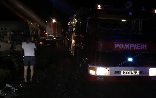 Accident teribil cu implicarea autobuzului de pe ruta Chișinău-Zatoka, sunt trei morți - Sputnik Moldova