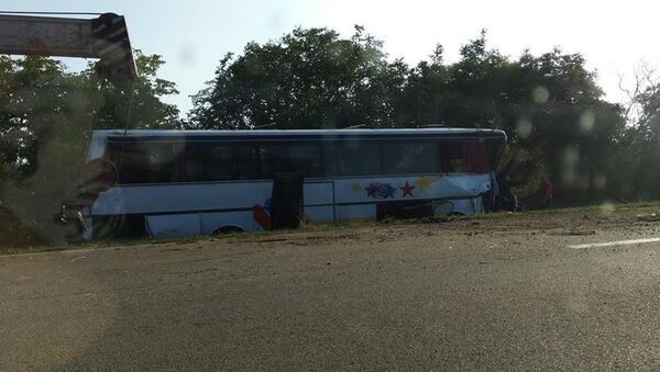Autobuz, accident, foto simbol - Sputnik Moldova