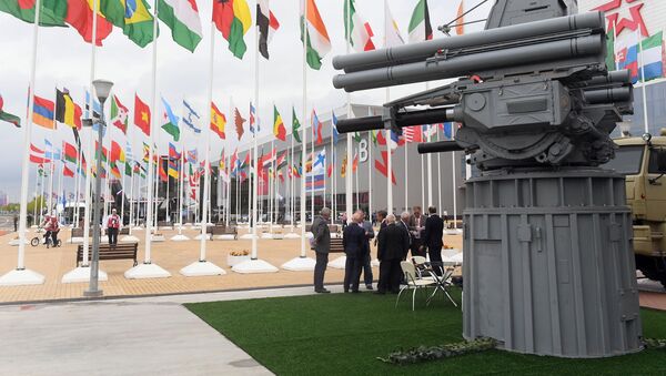 Корабельный зенитный ракетно-артиллерийский комплекс Панцирь-МЕ на выставке «Армия России – завтра» в рамках IV Международного военно-технического форума «Армия-2018» в Кубинке - Sputnik Moldova-România
