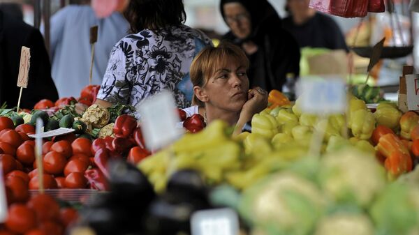 Овощной рынок в Белграде, Сербия - Sputnik Молдова