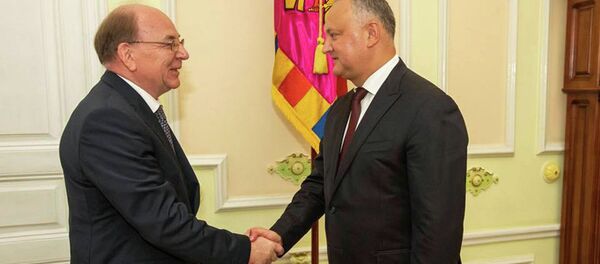 Igor Dodon a avut prima întrevedere de lucru cu noul Ambasador al Federației Ruse, E.S. Oleg Vasnețov - Sputnik Moldova