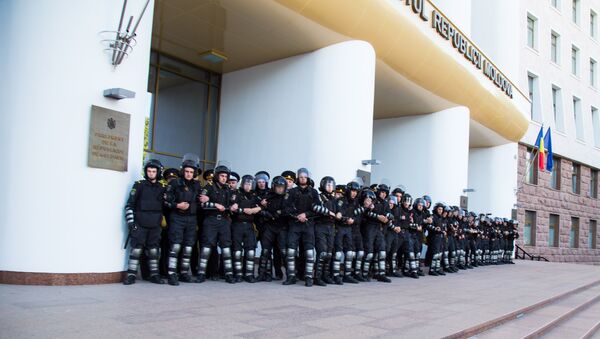 LIVE: Протесты у парламента в центре Кишинева - Sputnik Молдова