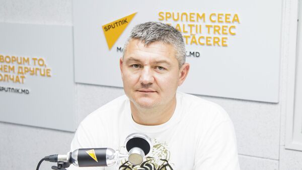 Молдавский пловец Ион Лазаренко-Тирон - Sputnik Молдова