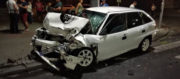 Авария в центре Кишинева - Sputnik Молдова