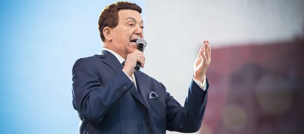 Иосиф Кобзон в Кишиневе Иосиф Кобзон в Кишиневе - Sputnik Молдова