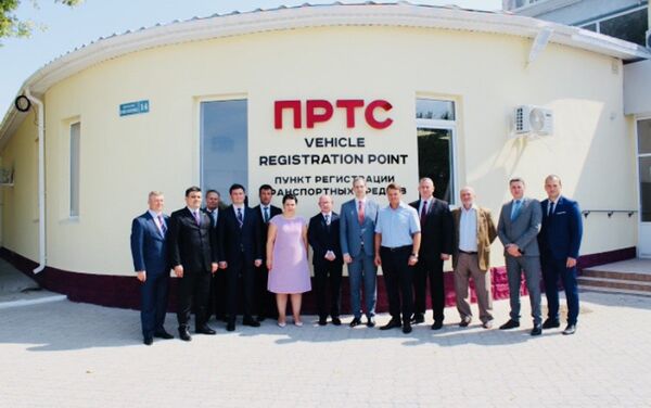 Deschiderea punctelor de înmatriculare a mijloacelor de transport din regiunea transnistreană în or. Tiraspol și Râbnița - Sputnik Moldova
