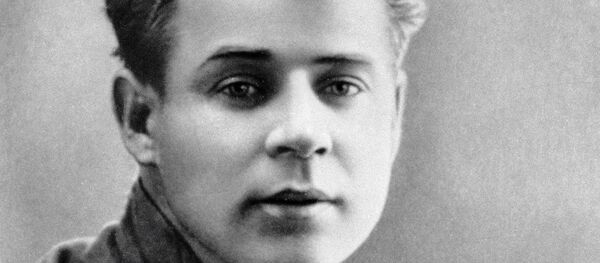 Сергей Есенин - Sputnik Молдова