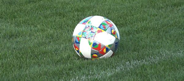 Как молдавские футболисты готовятся к дебюту в Лиге наций Как молдавские футболисты готовятся к дебюту в Лиге наций - Sputnik Молдова