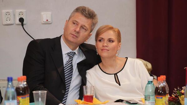 Florentin Pandele și Gabriela Firea - Sputnik Moldova-România