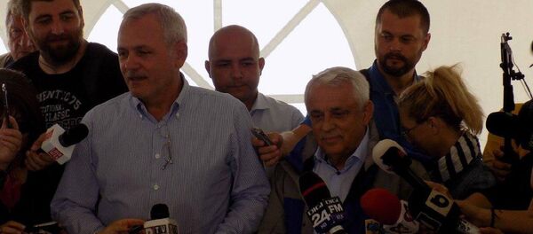 Liviu Dragnea și Petre Daea - Sputnik Moldova-România