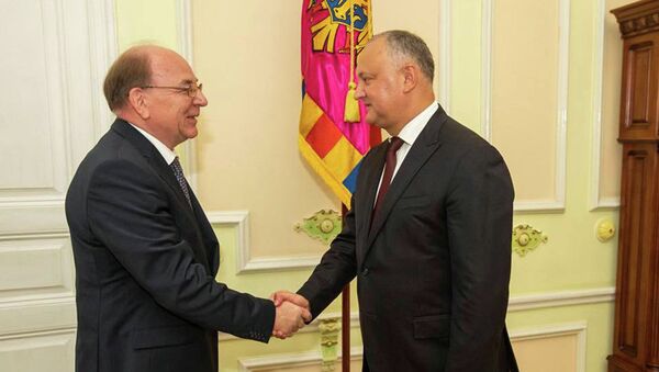 Igor Dodon a avut prima întrevedere de lucru cu noul Ambasador al Federației Ruse, E.S. Oleg Vasnețov - Sputnik Moldova-România