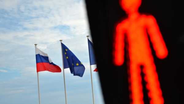 Steagul Rusiei, UE și Franței - Sputnik Moldova