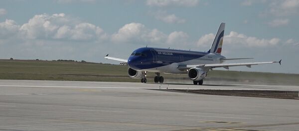 Открыта вторая взлетно-посадочная полоса в Кишиневском аэропорту - Sputnik Молдова