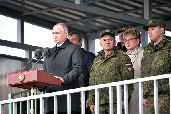 Discursul președintelui rus, Vladimir Putin, în fața participanților la exercițiile militare Vostok-2018 - Sputnik Moldova-România