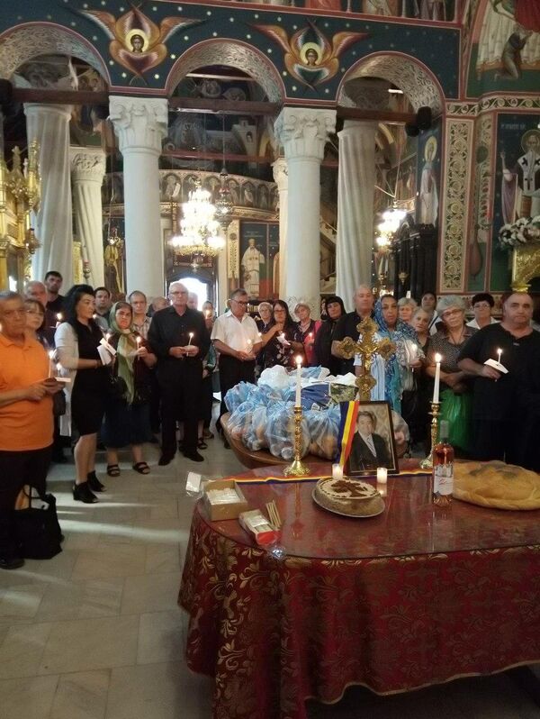 Comemorare Corneliu Vadim Tudor Comemorare Corneliu Vadim Tudor - Sputnik Moldova-România
