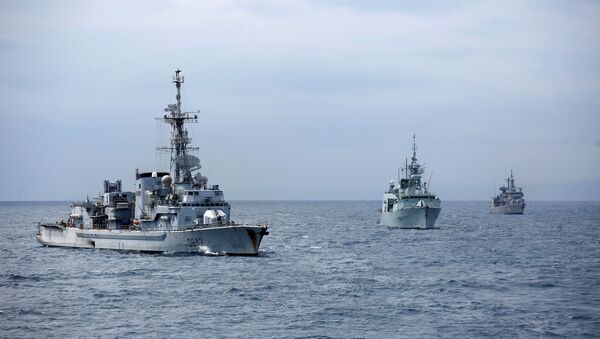 Warships participate in NATO's Dynamic Manta 2017 anti-submarine warfare exercise, in the Mediterranean sea, Italy March 13, 2017. Picture taken March 13, 2017 - Sputnik Moldova-România