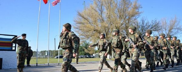 Многонациональные учения Огненный щит - 2018 с участием военных из Молдовы, Румынии и США Многонациональные учения Огненный щит - 2018 с участием военных из Молдовы, Румынии и США - Sputnik Молдова