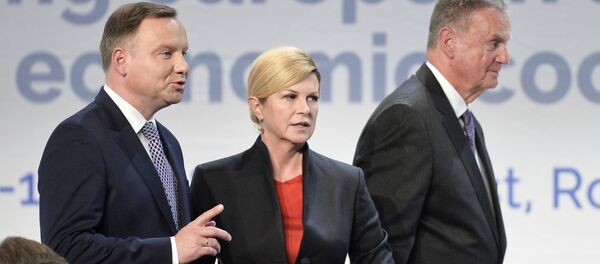 Kolinda Grabar-Kitarovic, Andrzej Duda și James Logan Jones - Sputnik Moldova-România