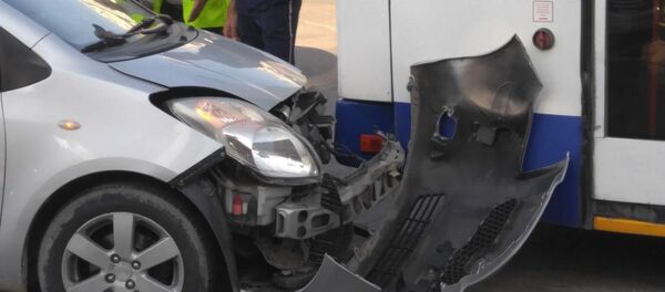 Accident - Sens Giratoriu - Sputnik Moldova