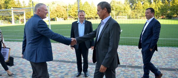 Рабочий визит в Молдову Грега Кларка и Джейн Бэйтмен Рабочий визит в Молдову Грега Кларка и Джейн Бэйтмен - Sputnik Молдова