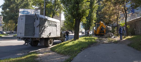 Avarie la rețeaua de alimentare cu apă Avarie la rețeaua de alimentare cu apă - Sputnik Молдова