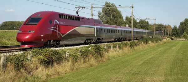 Tren expres - Imagine simbol - Sputnik Moldova