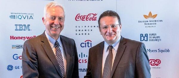 Hans Klemm și George Maior Hans Klemm și George Maior - Sputnik Moldova-România