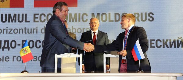 Подписано молдо-российско соглашение о развитии агро-промышленного комплекса Подписано молдо-российско соглашение о развитии агро-промышленного комплекса - Sputnik Молдова