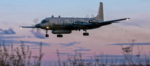 Российский самолет Ил-20М. Архивное фото - Sputnik Moldova