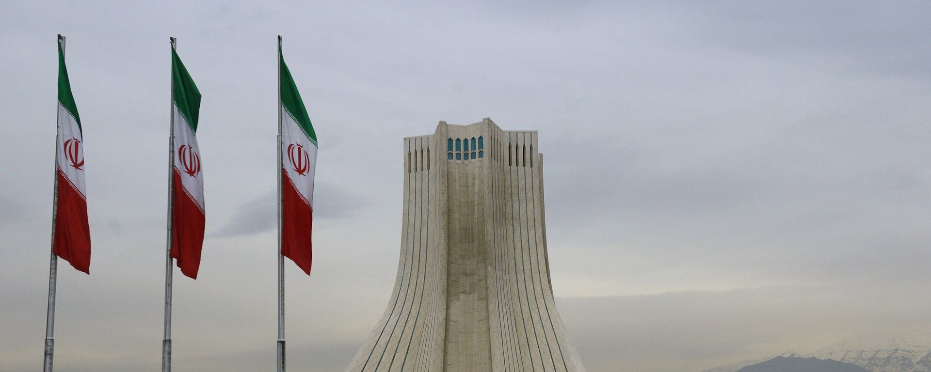 Turnul Azadi din Teheran, capitala Iranului - Sputnik Moldova-România, 1920, 25.08.2022