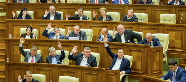 Заседание Парламента 27.09.2018  - Sputnik Moldova