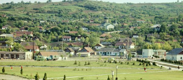 Молдавская ССР. Село Кожушна Страшенского района, усадьба колхоза Бируинца (Победа). - Sputnik Молдова
