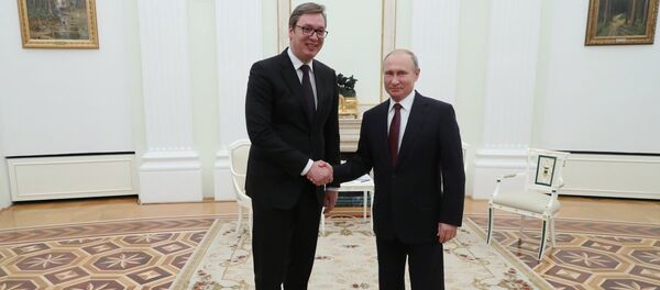 Президент РФ В. Путин встретился с президентом Сербии А. Вучичем - Sputnik Moldova-România