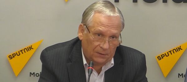 Сидоров: в РМ поставлена точка с молдавско-русским билингвизмом Сидоров: в РМ поставлена точка с молдавско-русским билингвизмом - Sputnik Молдова