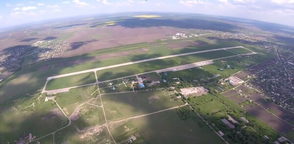 Будет ли у Молдовы второй большой аэропорт - Кику посетил Маркулешты Будет ли у Молдовы второй большой аэропорт - Кику посетил Маркулешты - Sputnik Молдова